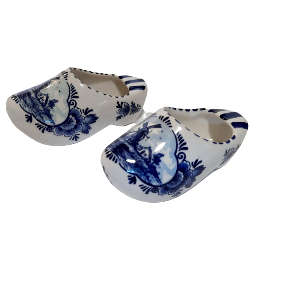 Delft Holland Ceramic Dutch Shoes Planters Decor